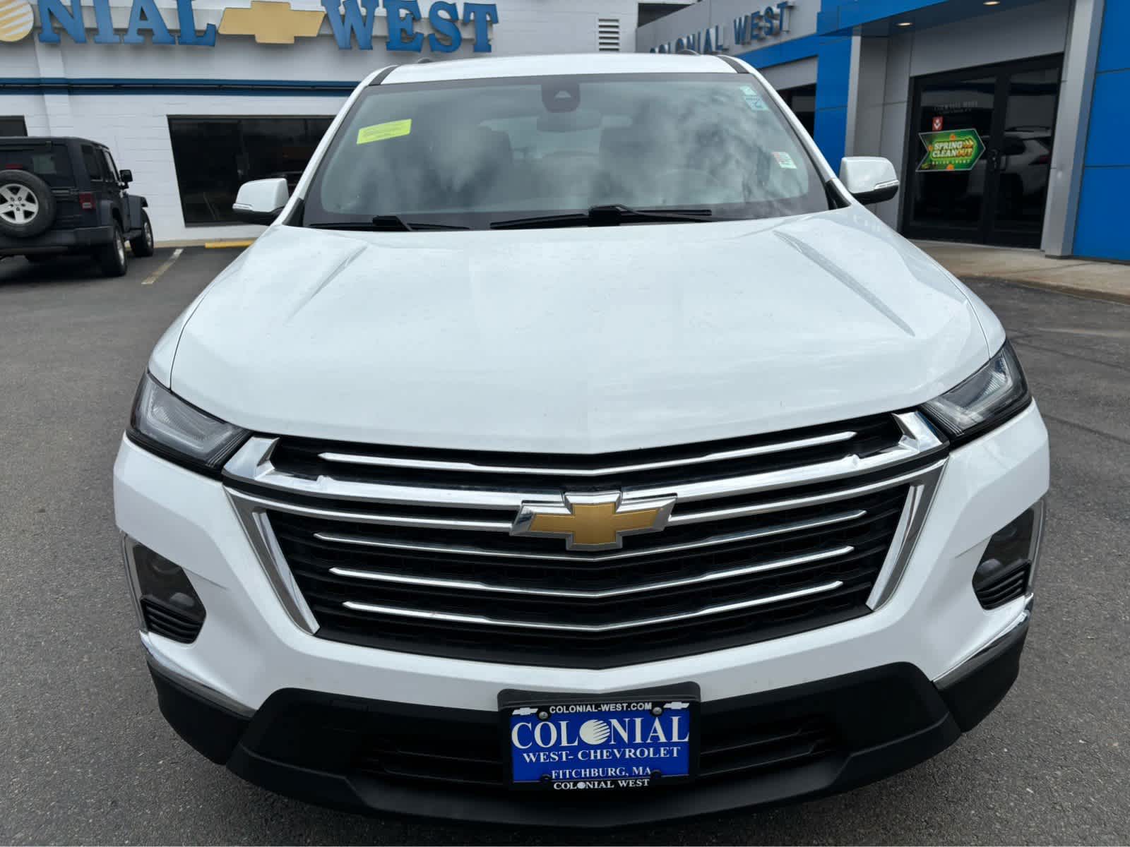 2023 Chevrolet Traverse Base