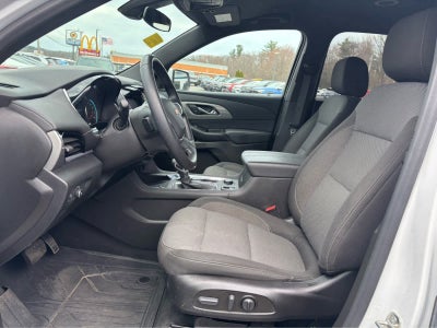 2023 Chevrolet Traverse Base