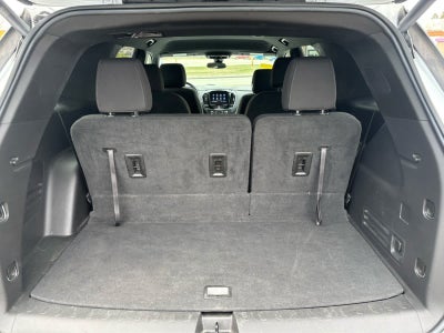 2023 Chevrolet Traverse Base