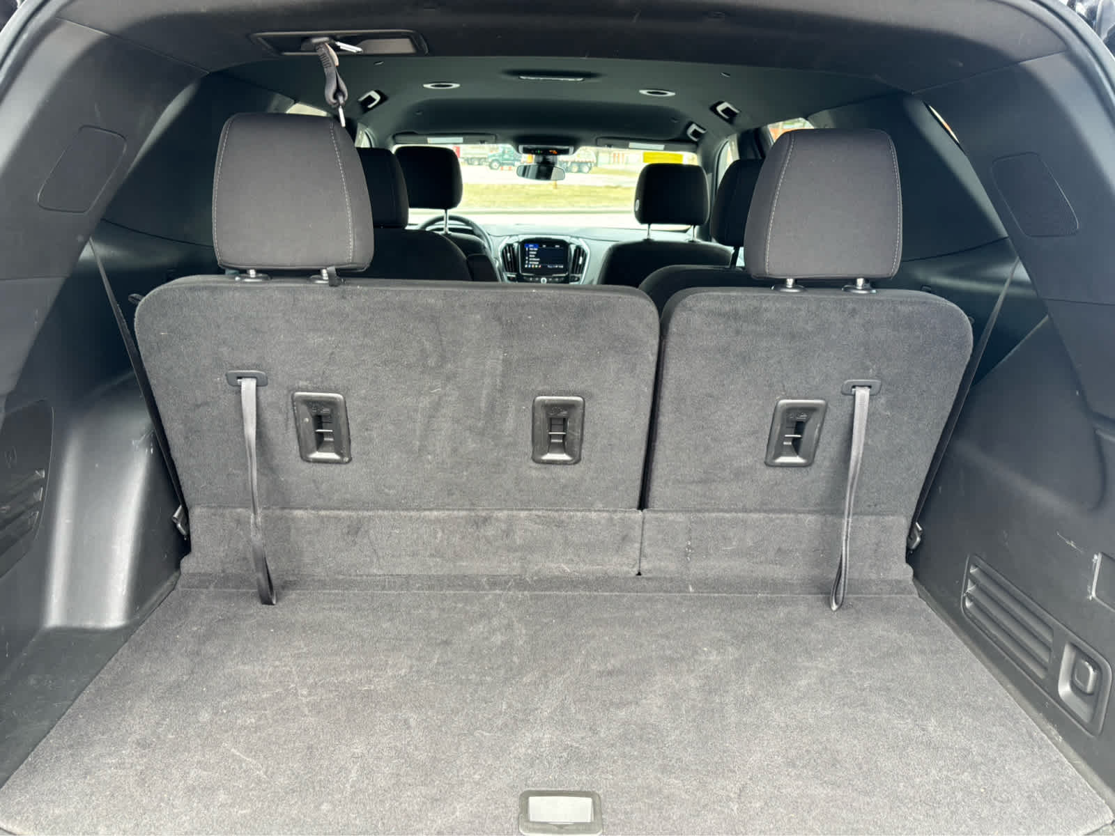 2023 Chevrolet Traverse Base