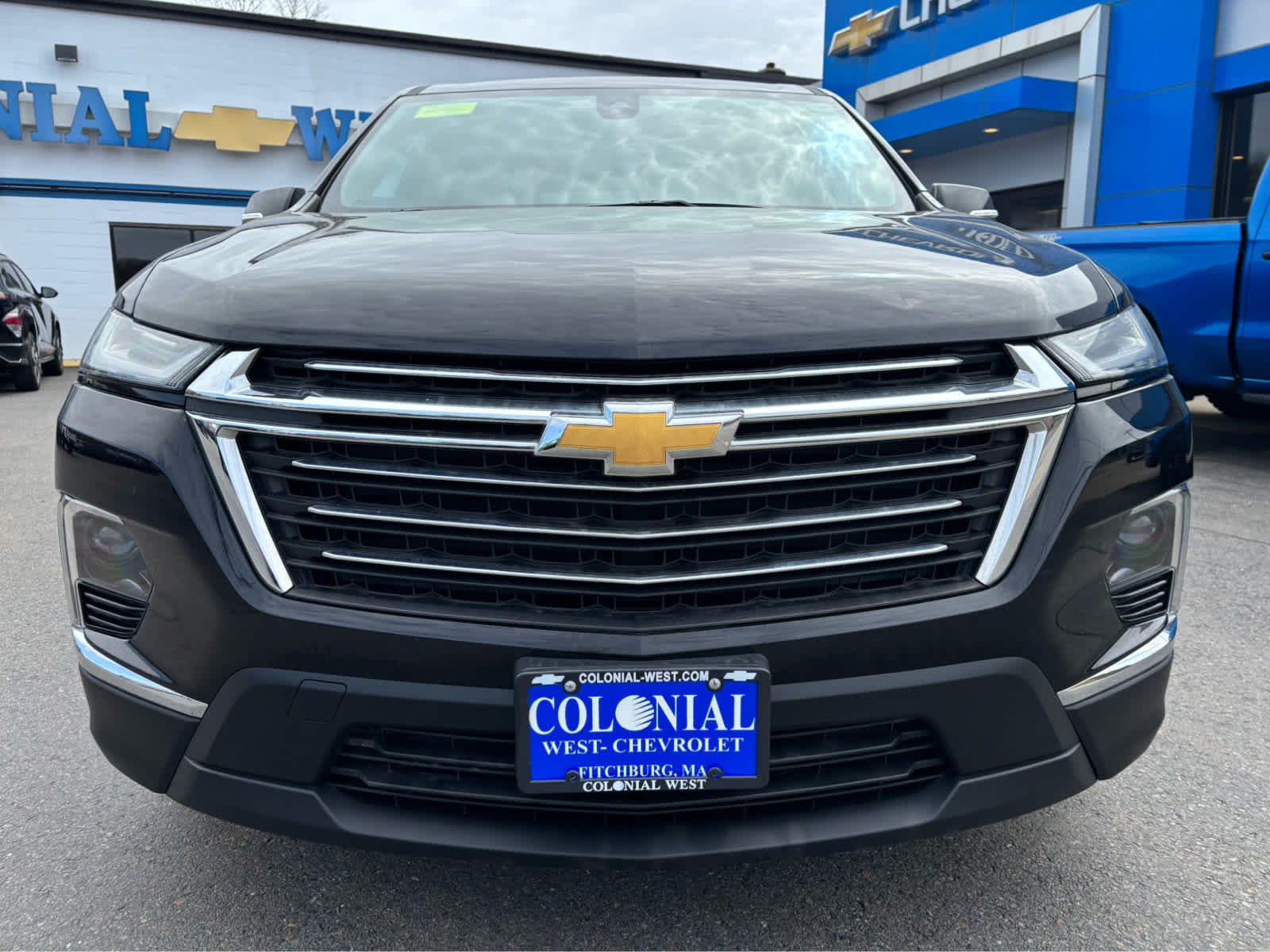 2023 Chevrolet Traverse Base