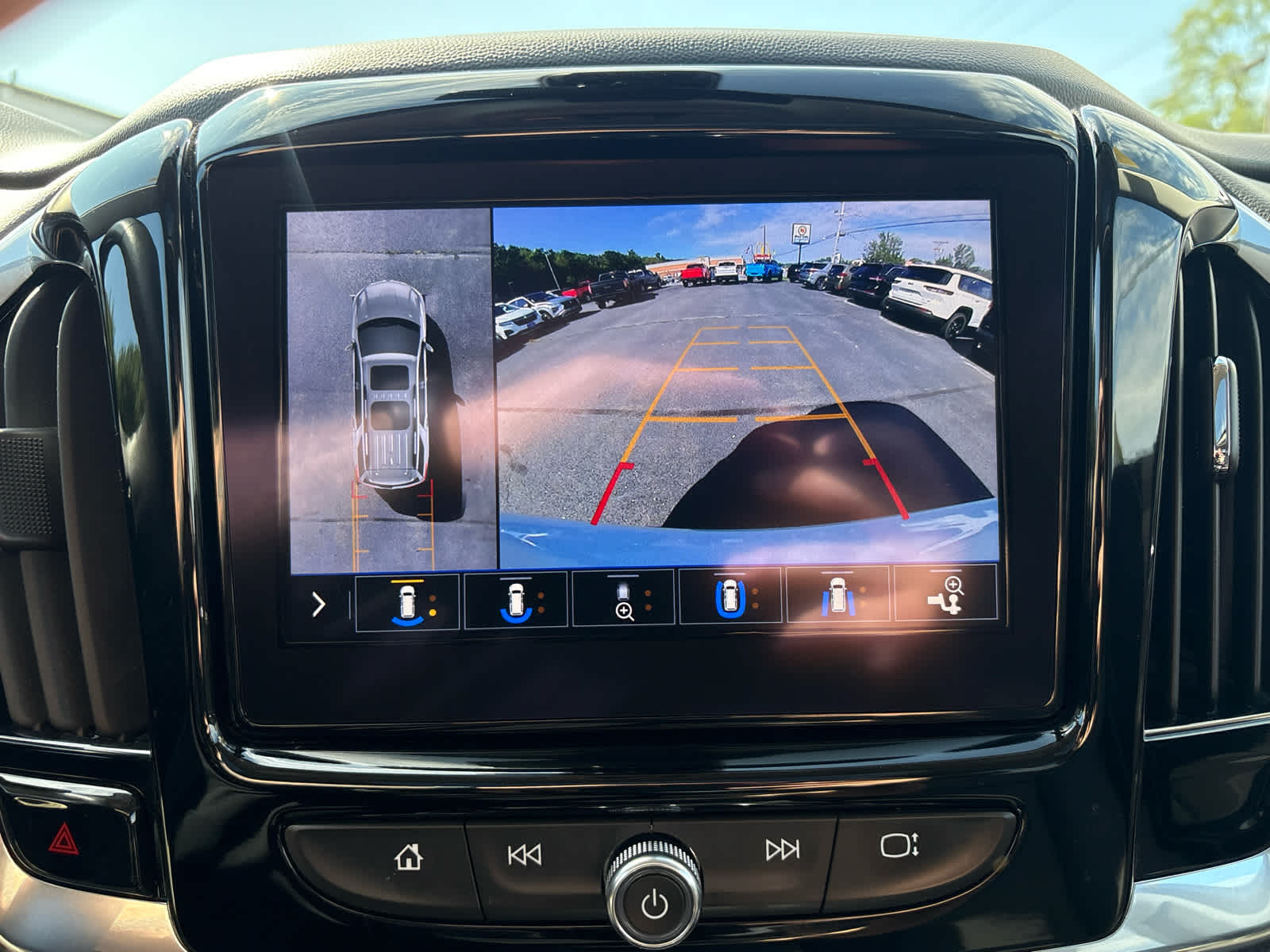 2021 Chevrolet Traverse RS