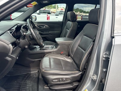 2023 Chevrolet Traverse Base