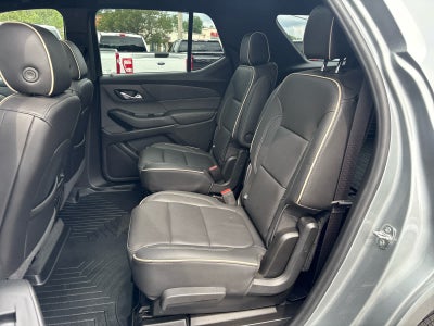 2023 Chevrolet Traverse Base