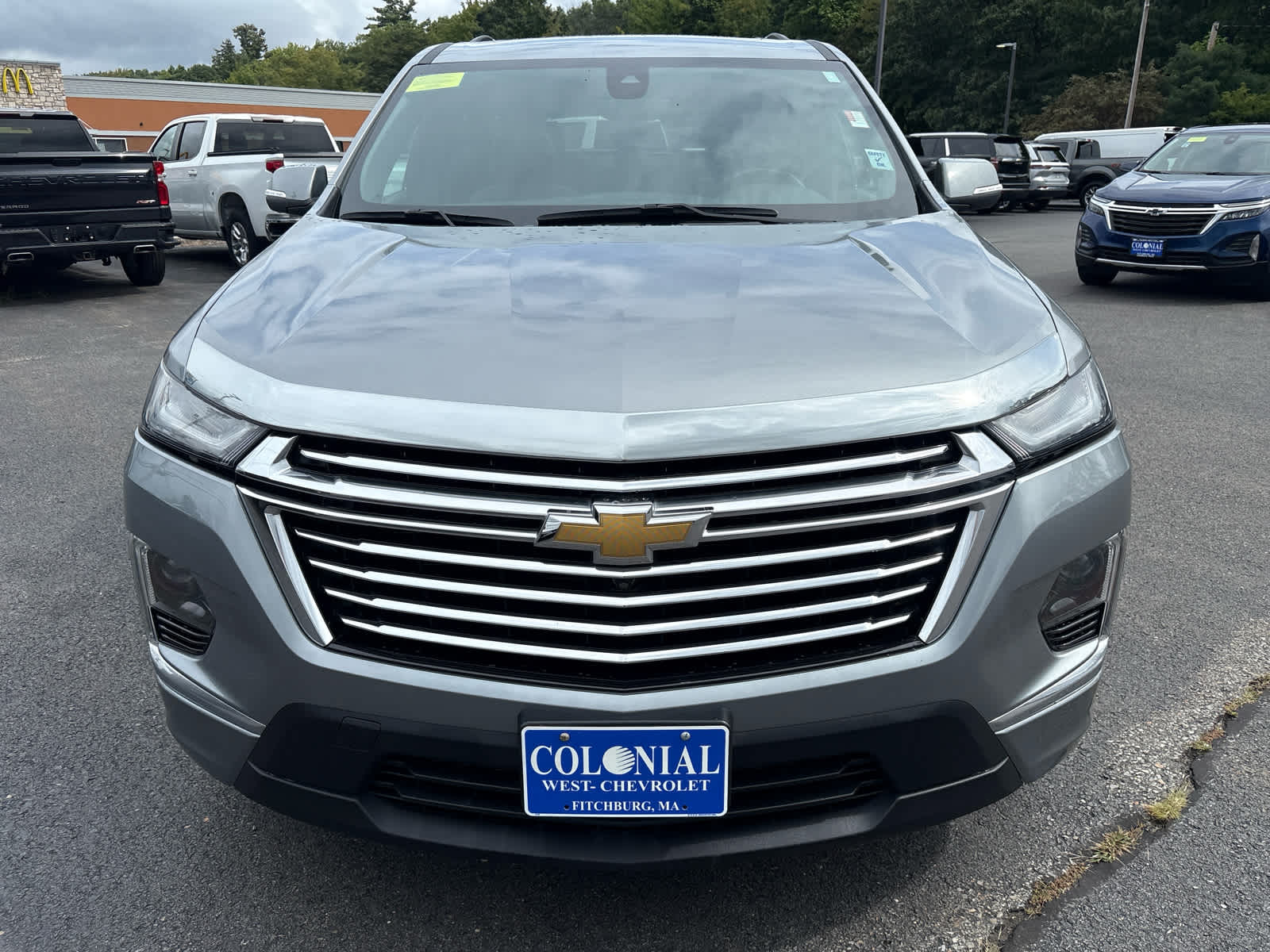 2023 Chevrolet Traverse Base