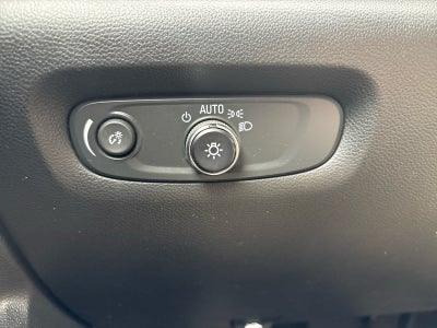 2023 Chevrolet Traverse Base