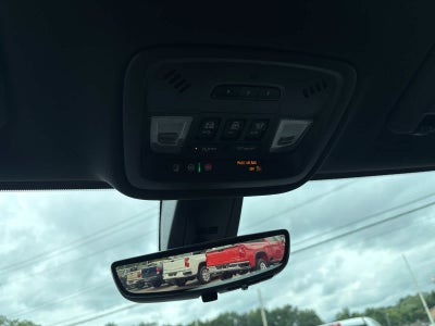 2023 Chevrolet Traverse Base