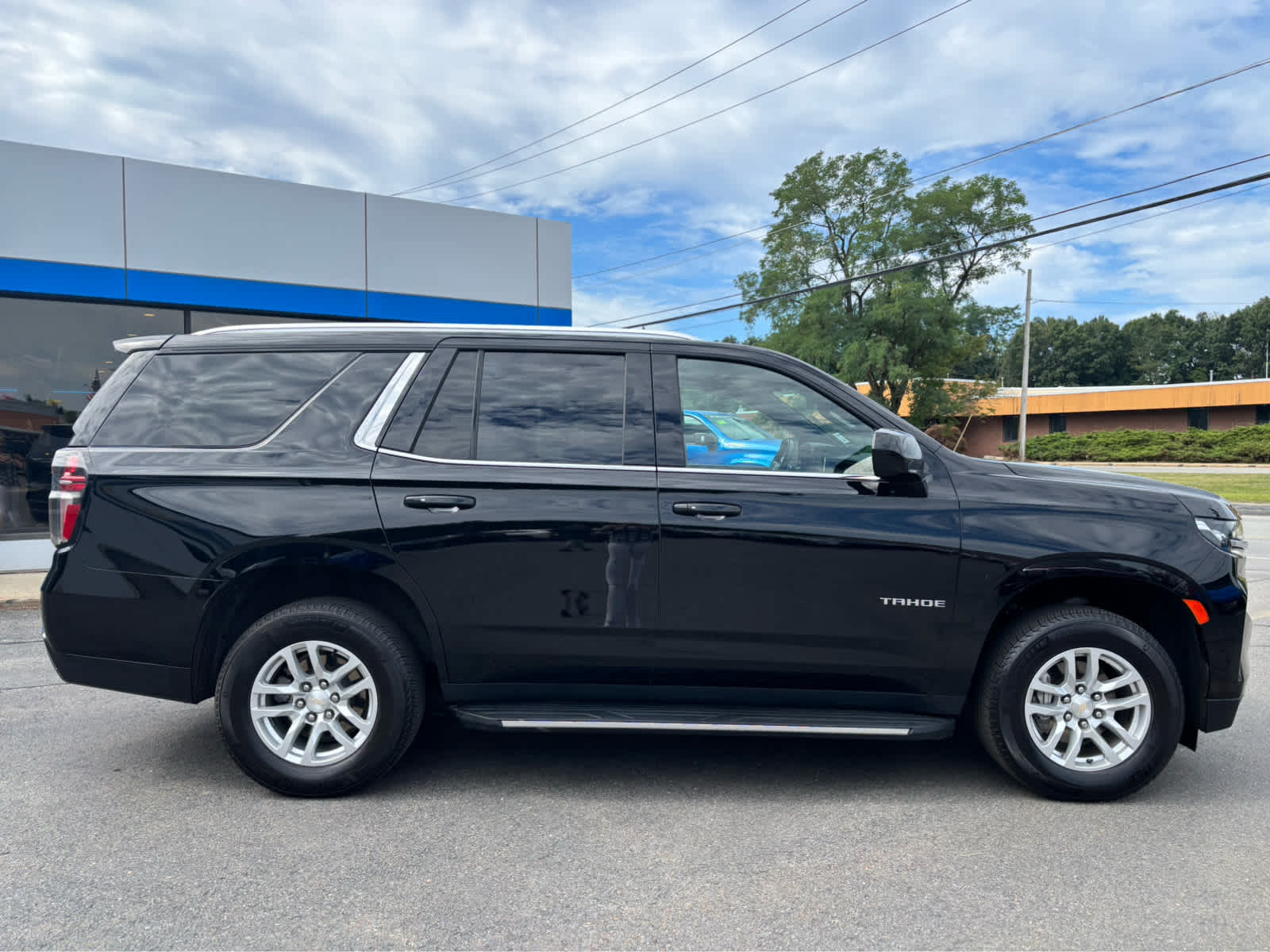 2023 Chevrolet Tahoe Base
