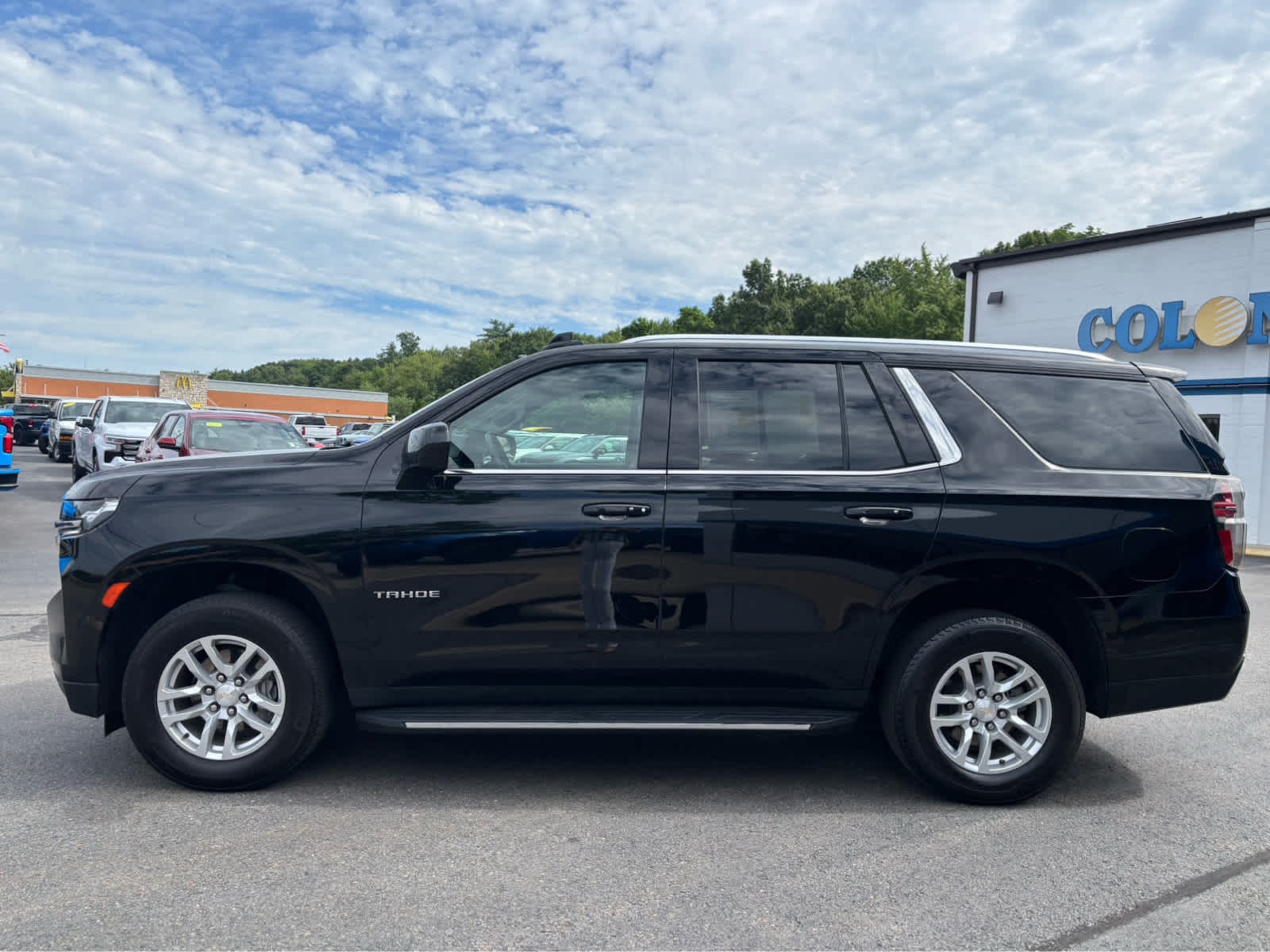 2023 Chevrolet Tahoe Base