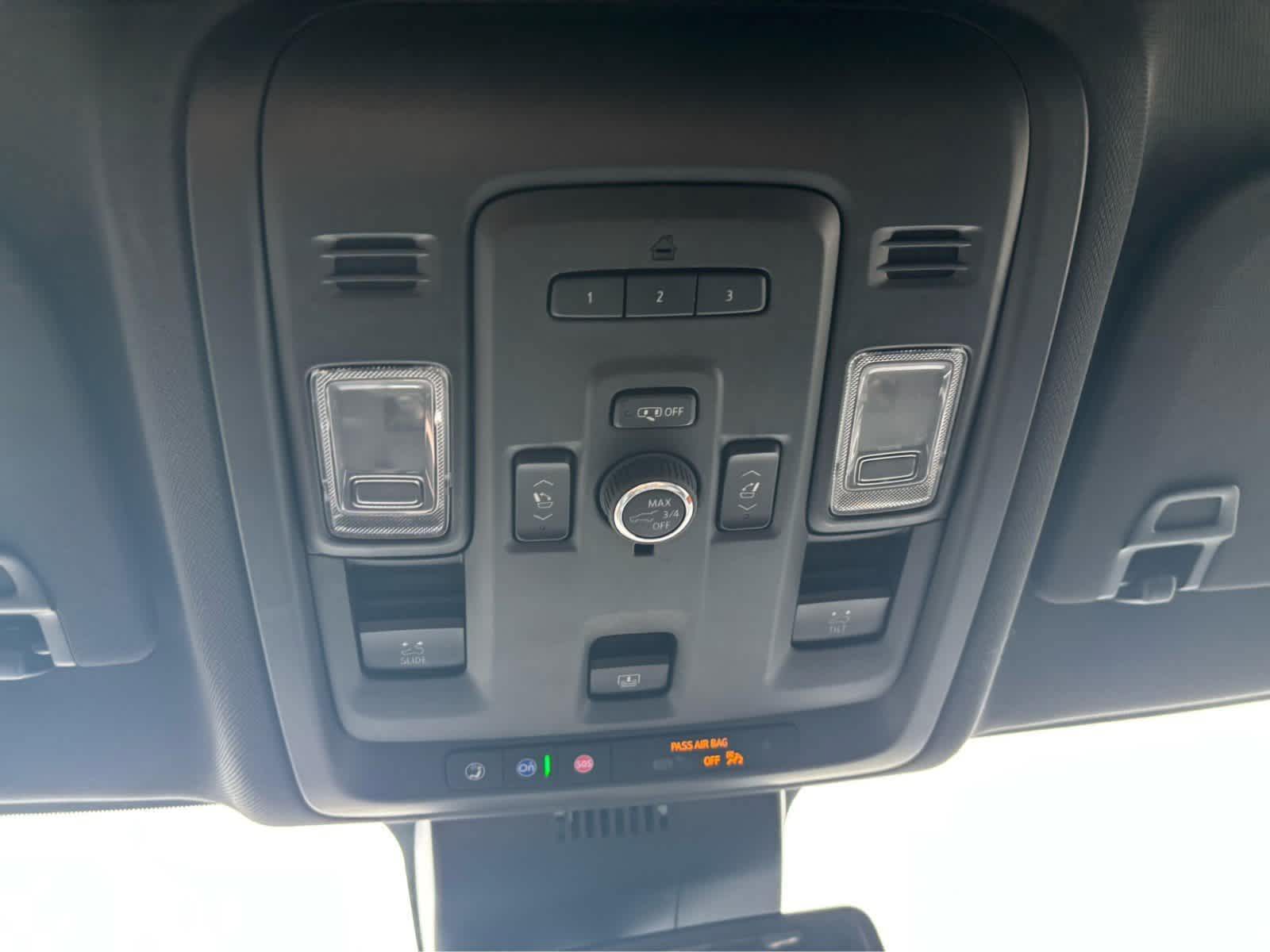 2023 Chevrolet Suburban RST - Photo 31