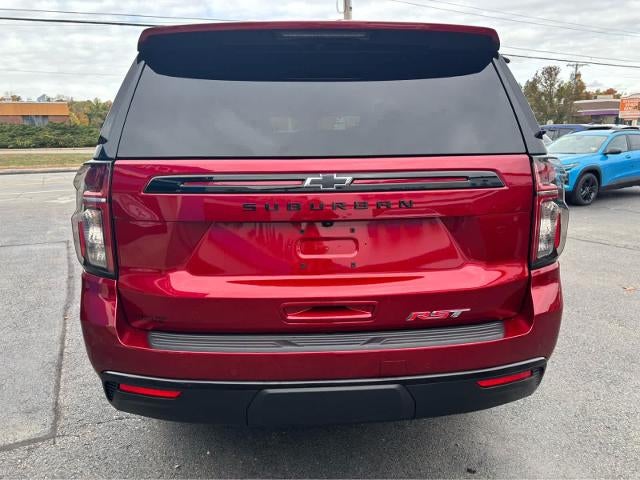 2023 Chevrolet Suburban RST