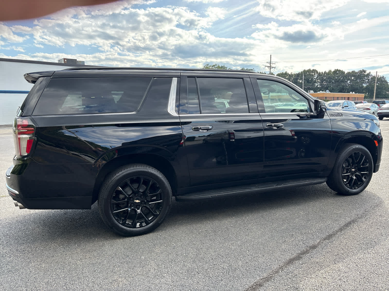 2022 Chevrolet Suburban High Country