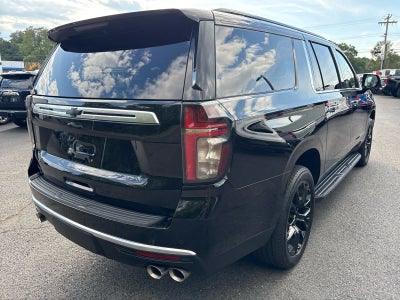 2022 Chevrolet Suburban High Country