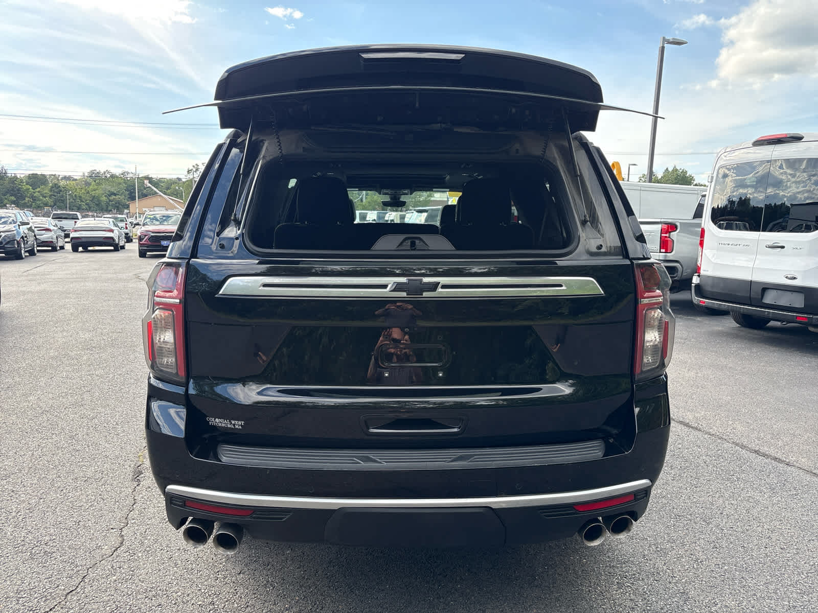 2022 Chevrolet Suburban High Country