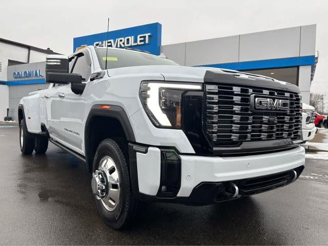 2026 GMC Sierra 3500 HD Denali Ultimate DRW