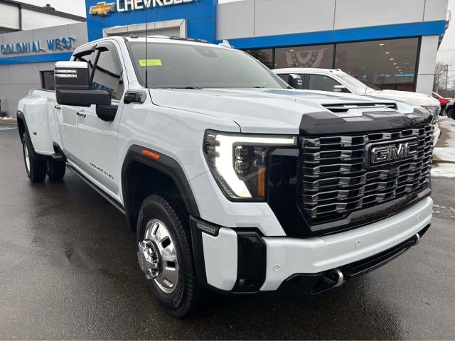 2026 GMC Sierra 3500 HD Denali Ultimate DRW