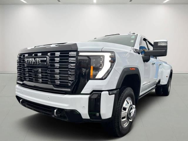 2026 GMC Sierra 3500 HD Denali Ultimate DRW
