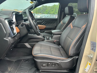 2024 GMC Canyon Base