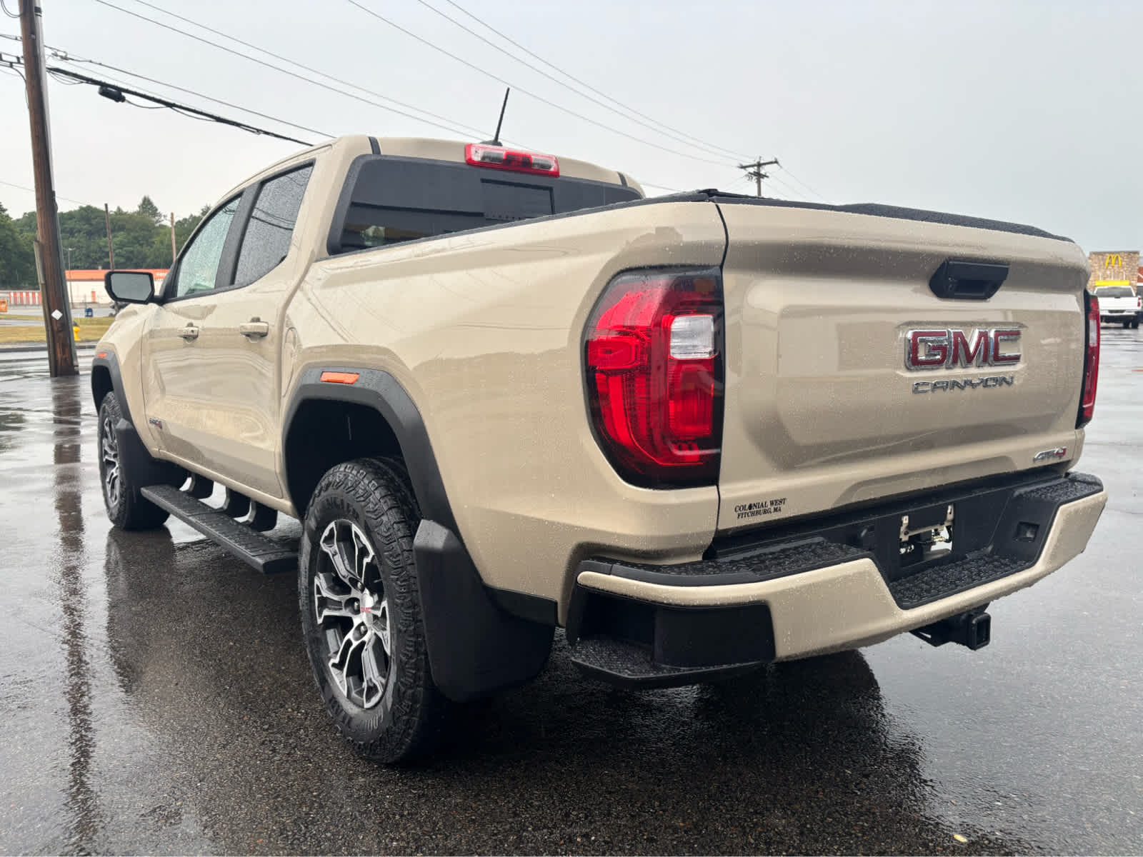 2024 GMC Canyon Base
