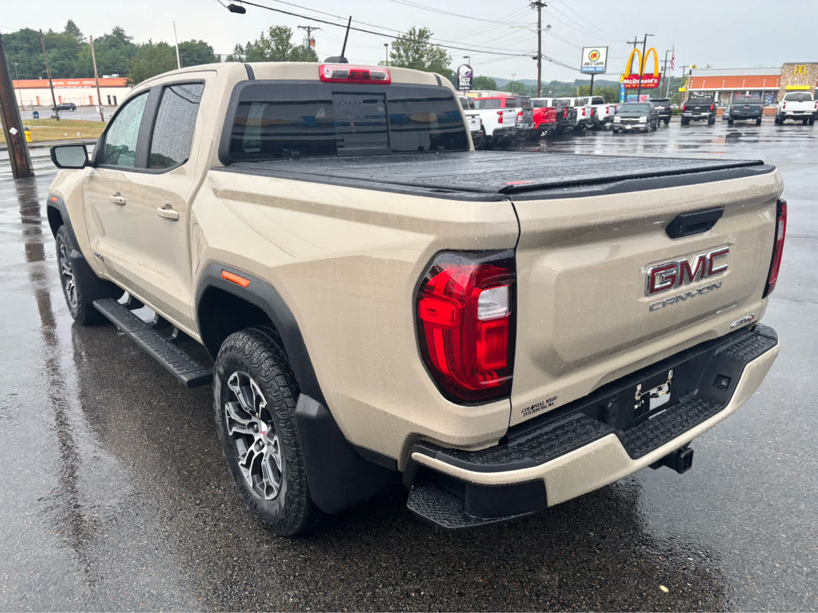2024 GMC Canyon Base