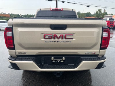 2024 GMC Canyon Base