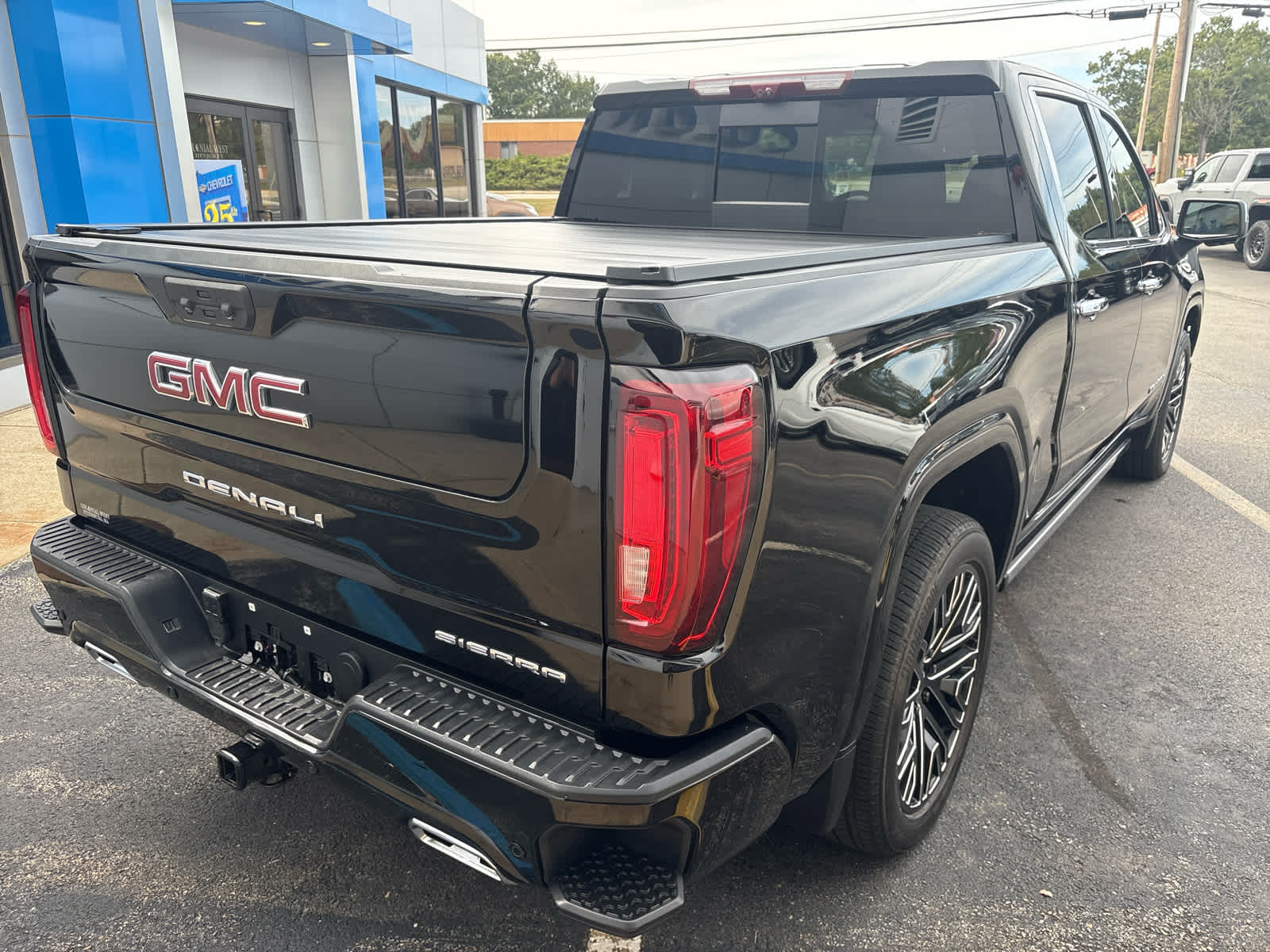 2023 GMC Sierra 1500 Denali