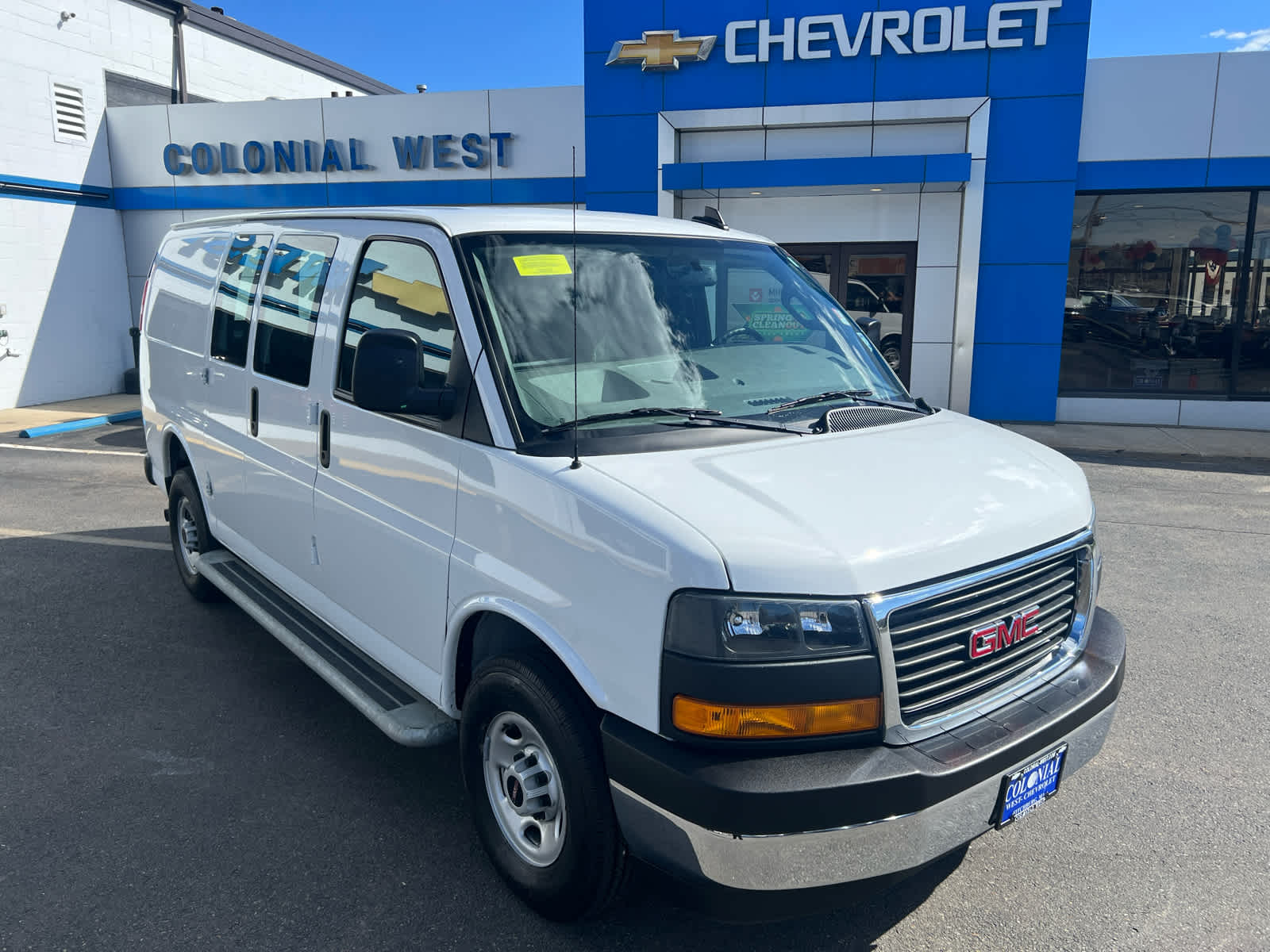 2024 GMC Savana Cargo 2500 Base