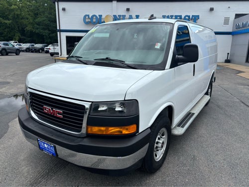 2025 GMC Savana Cargo Base