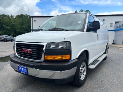 2025 GMC Savana Cargo Base