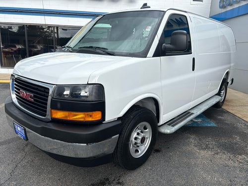 2025 GMC Savana Cargo Base