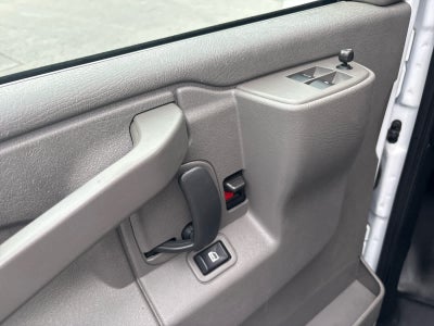2025 GMC Savana Cargo Base