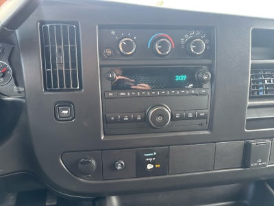 2025 GMC Savana Cargo Base