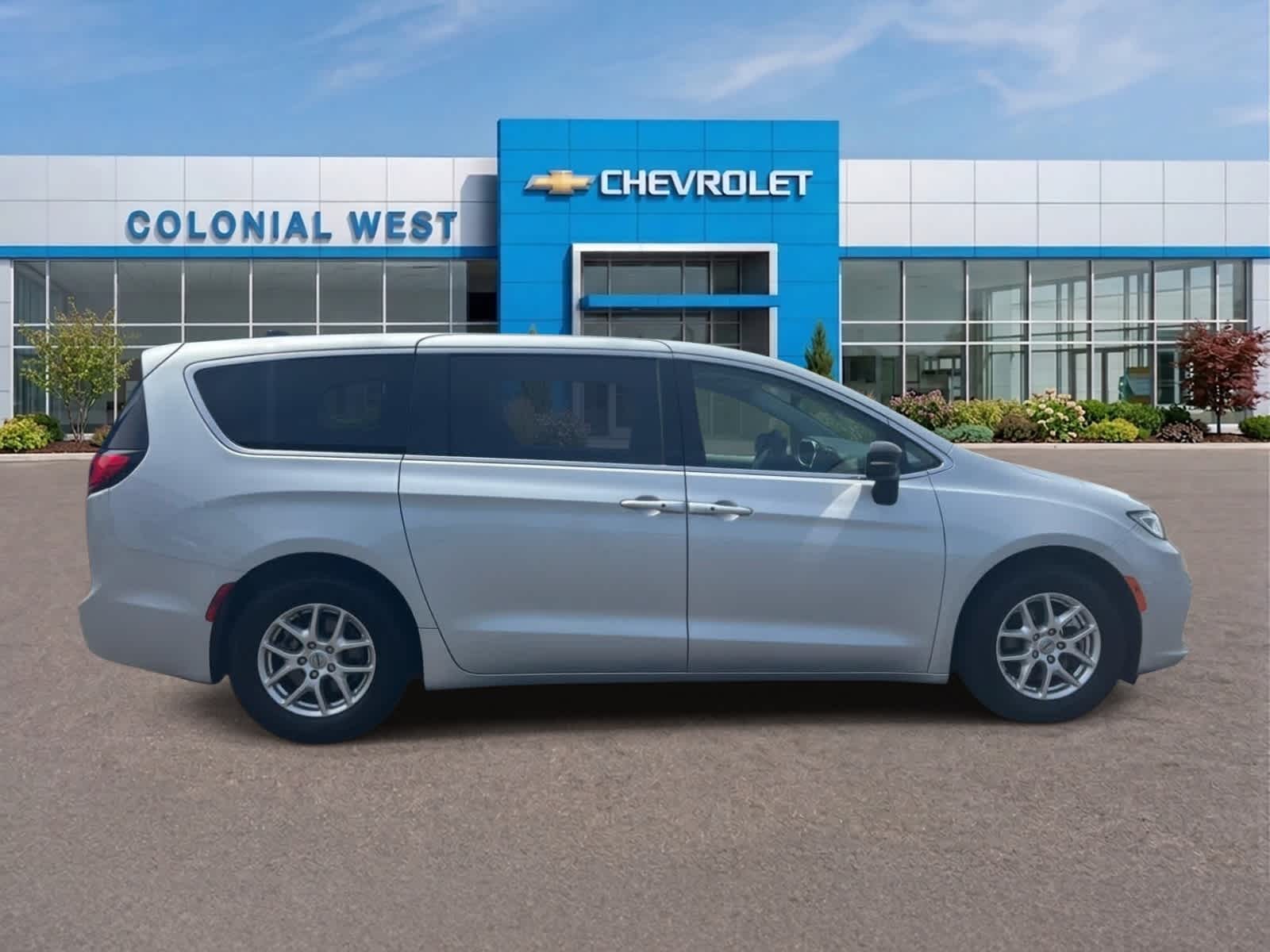 2024 Chrysler Pacifica Touring L