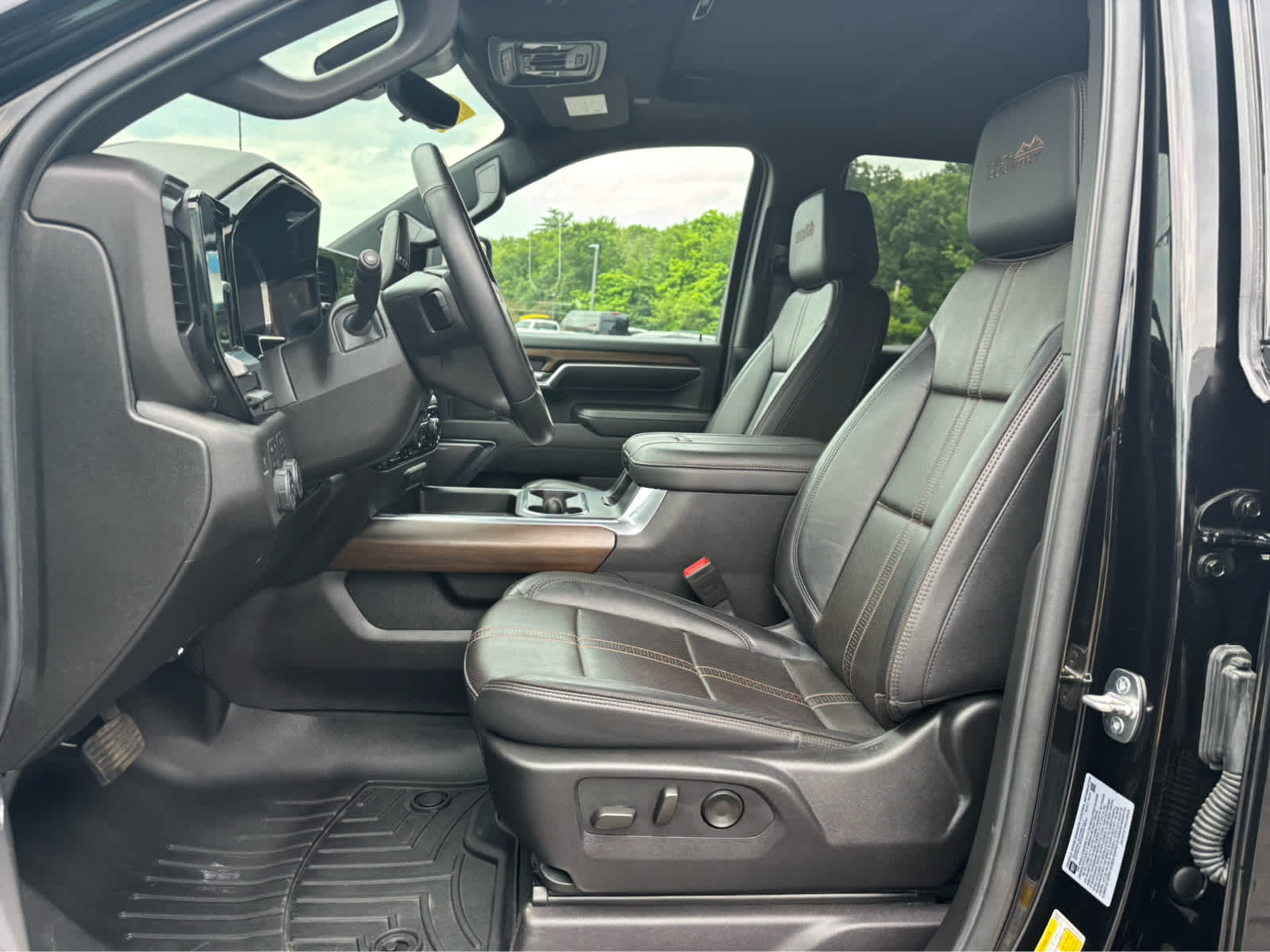 2024 Chevrolet Silverado 3500 HD High Country