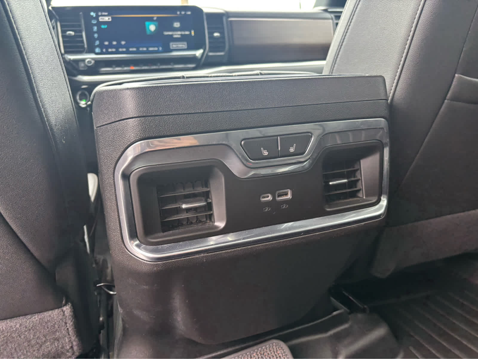 2024 Chevrolet Silverado 3500 HD High Country
