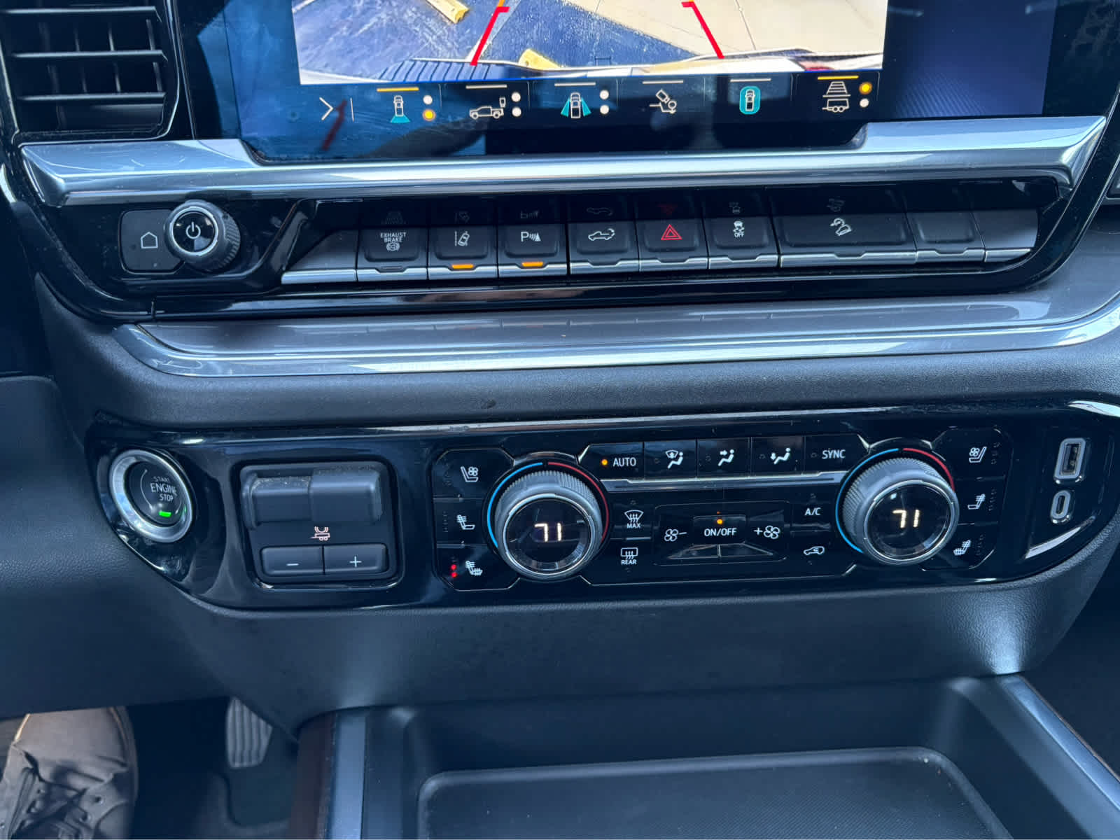 2024 Chevrolet Silverado 3500 HD High Country