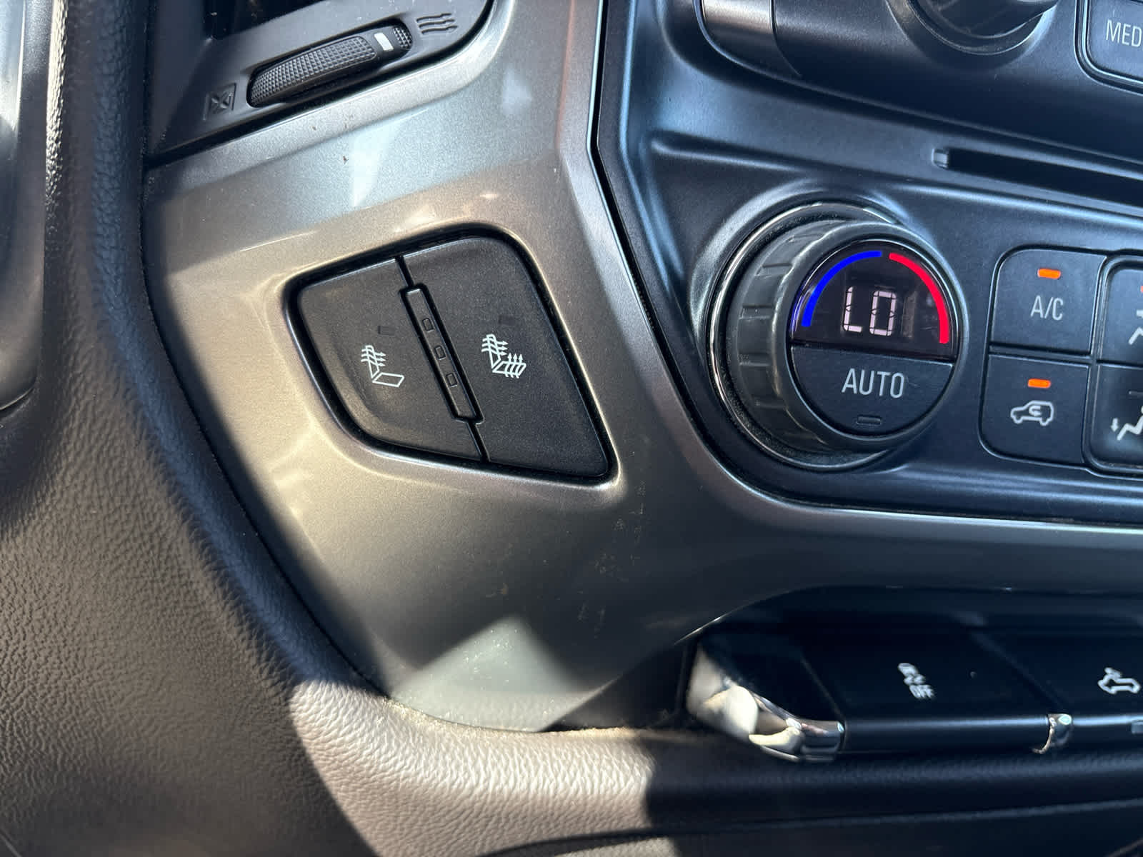 2019 Chevrolet Silverado LD LT