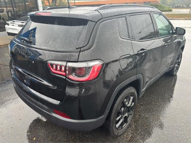 2022 Jeep Compass Altitude