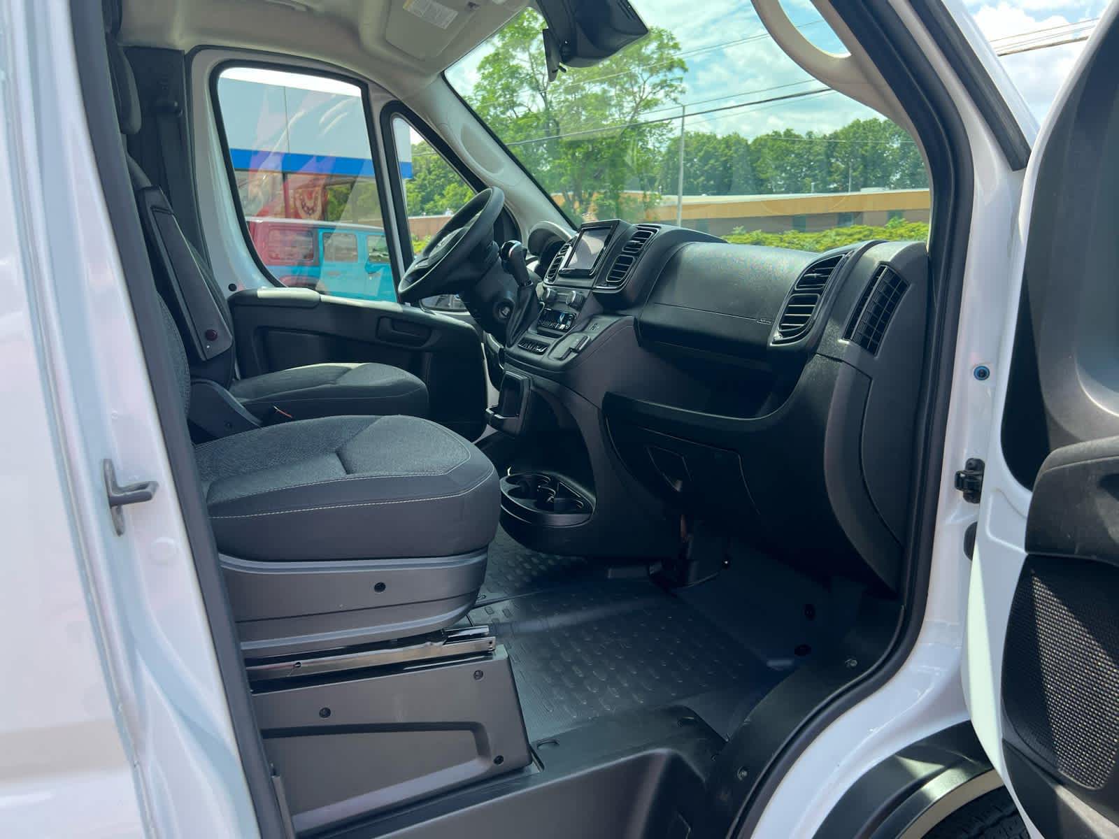 2025 RAM ProMaster Cargo Van Tradesman