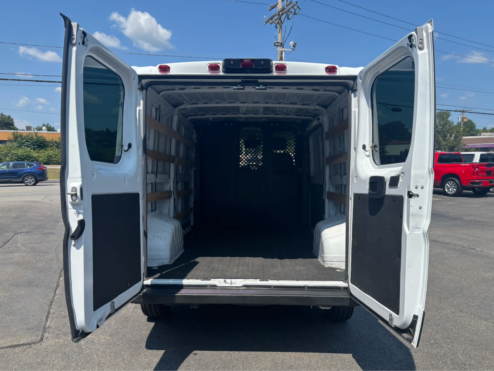 2025 RAM ProMaster Cargo Van Tradesman