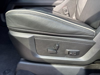 2025 RAM 2500 Base