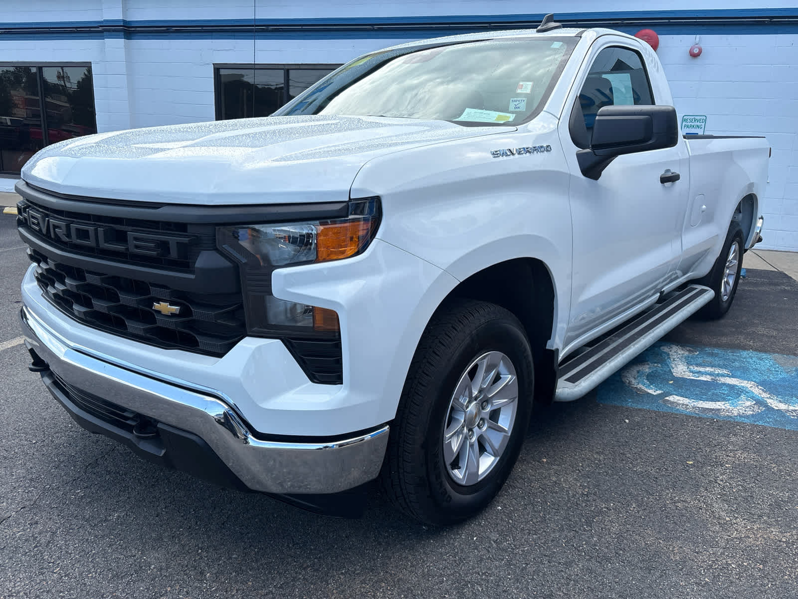 2025 Chevrolet Silverado 1500 WT