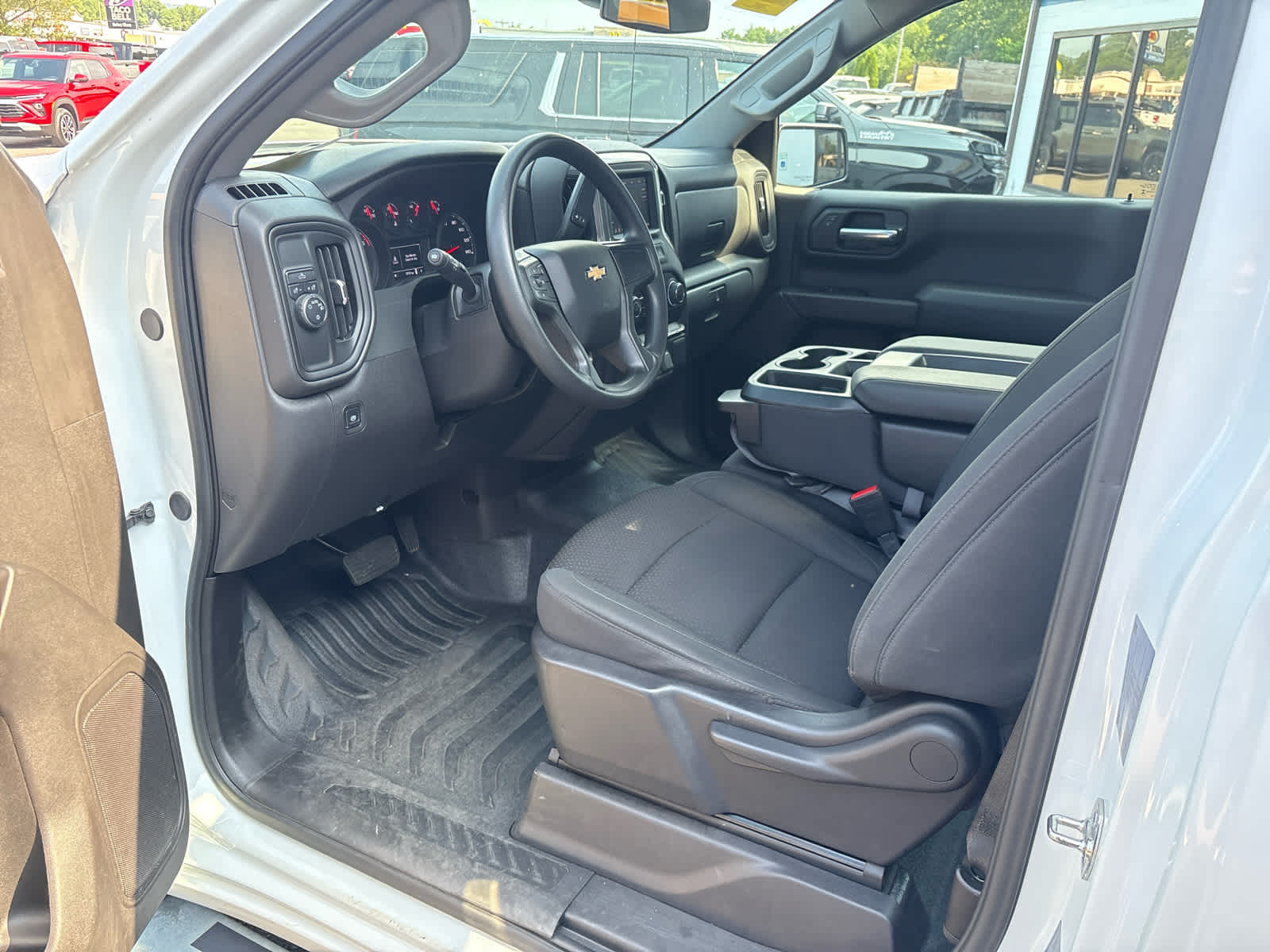 2025 Chevrolet Silverado 1500 WT