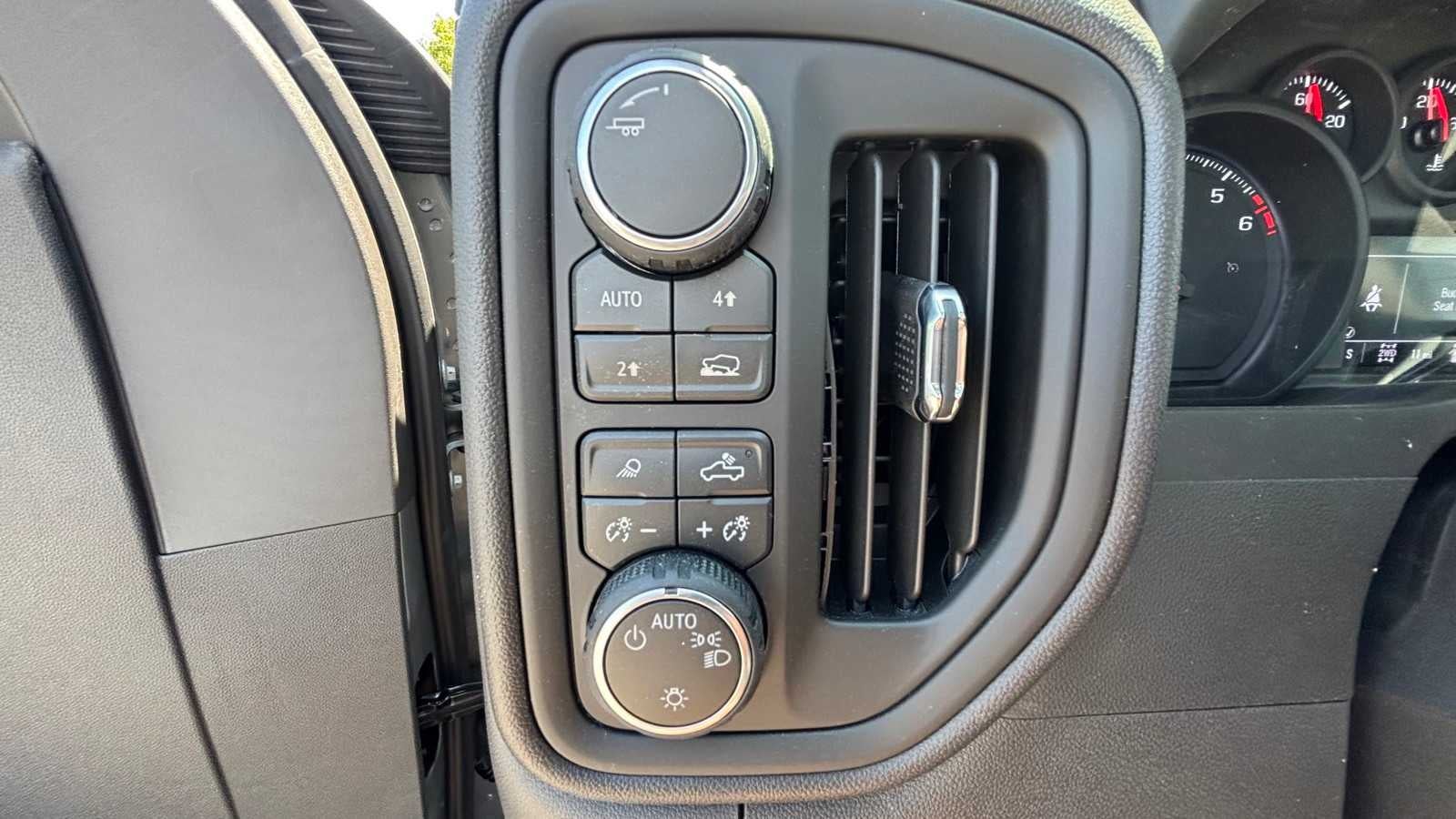 2026 Chevrolet Silverado 1500 Base