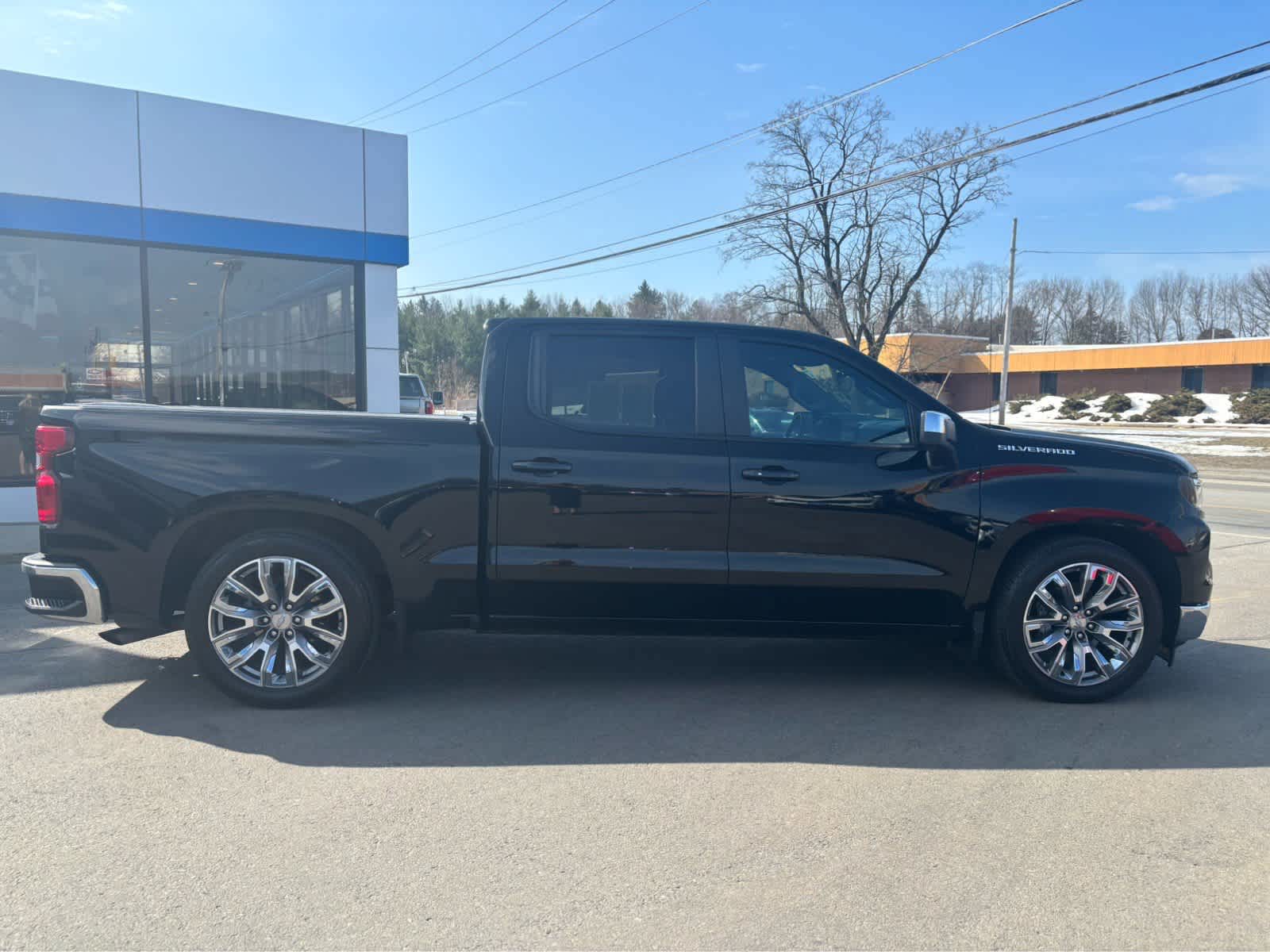 2024 Chevrolet Silverado 1500 LT (2FL)