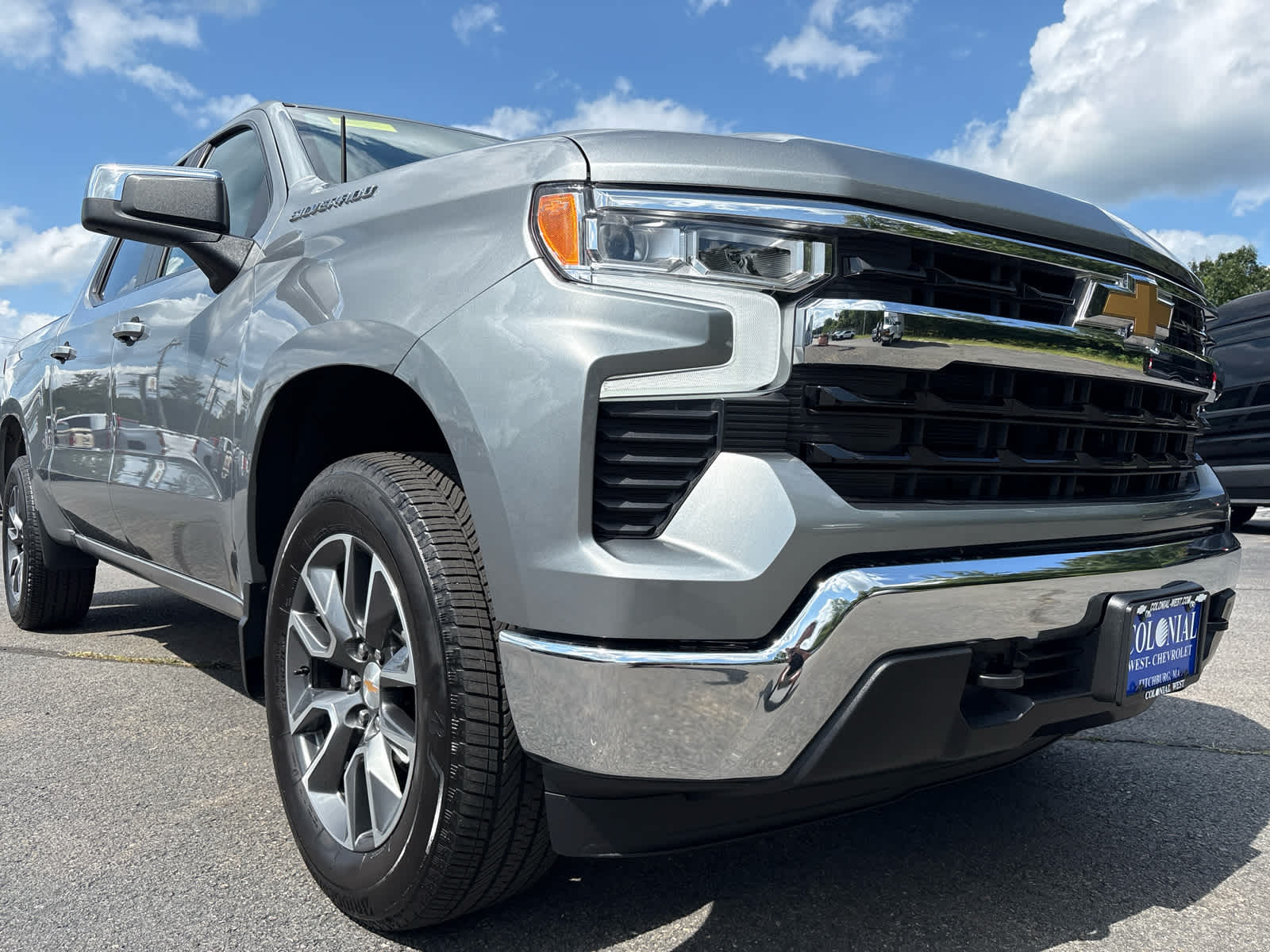2025 Chevrolet Silverado 1500 LT (2FL)