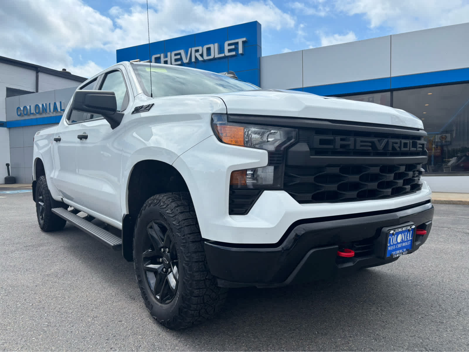 2024 Chevrolet Silverado 1500 Custom Trail Boss