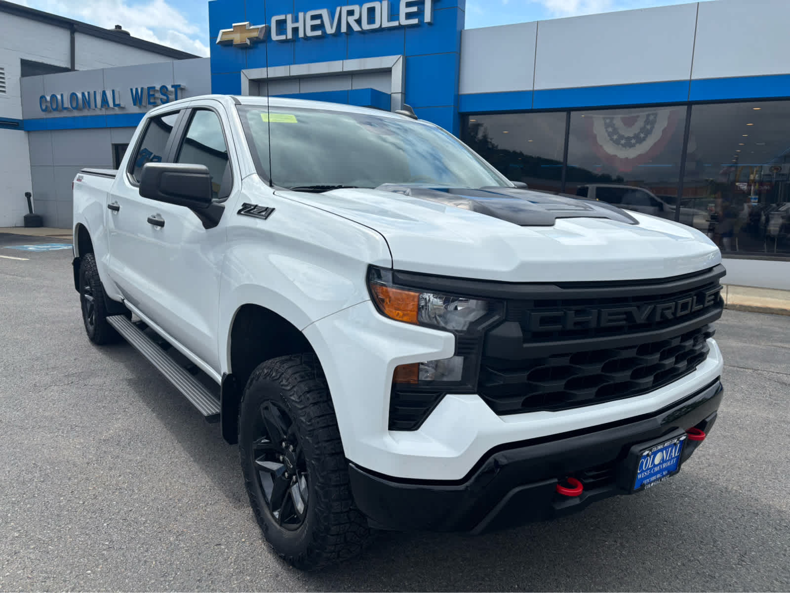 2024 Chevrolet Silverado 1500 Custom Trail Boss