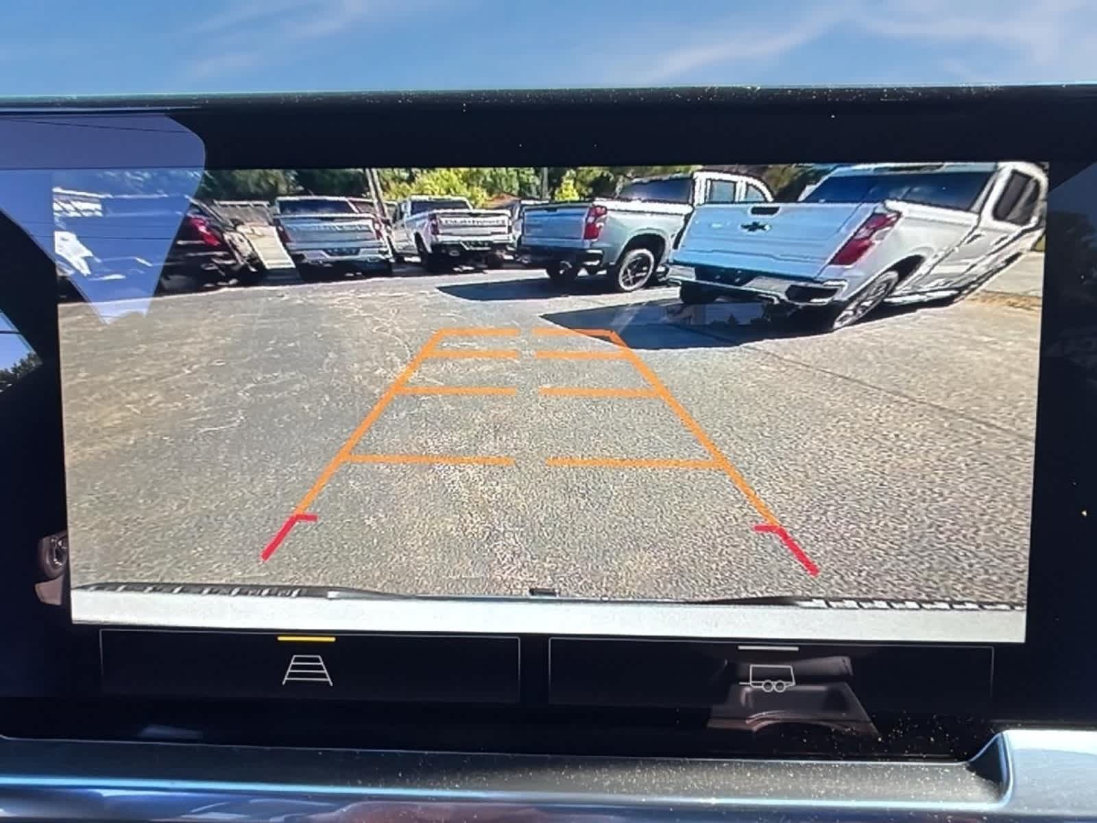 2026 Chevrolet Silverado 1500 LT - Photo 10