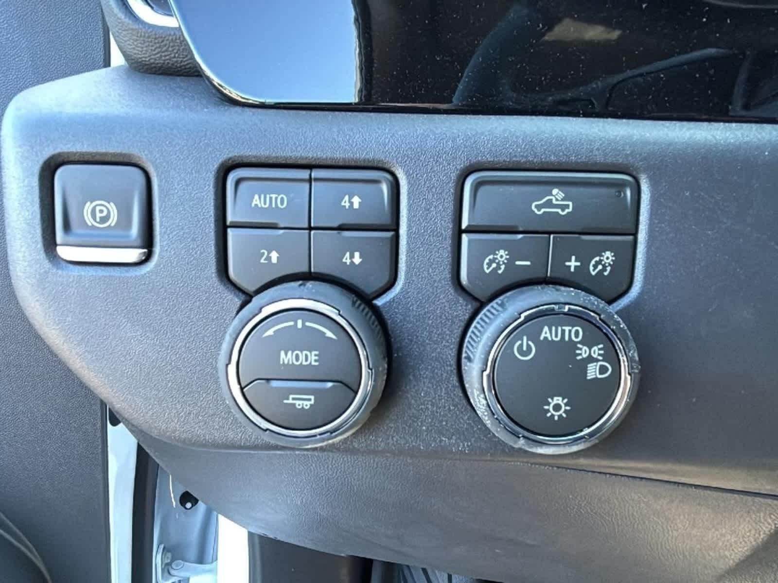2026 Chevrolet Silverado 1500 LT - Photo 11